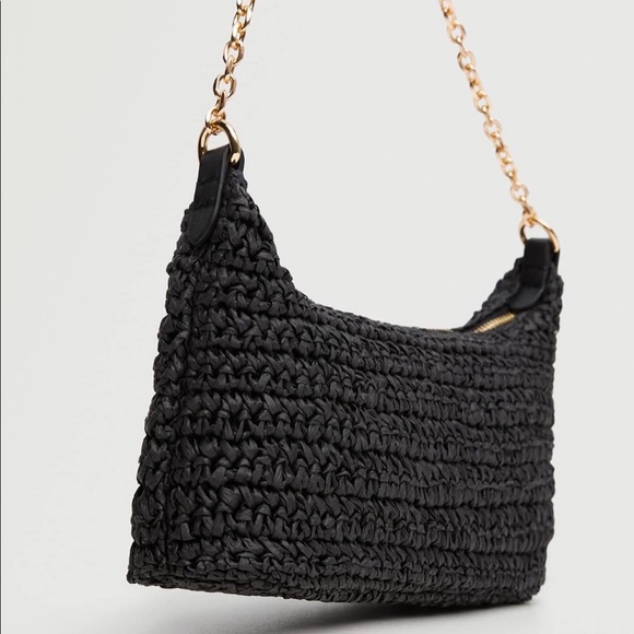 [ ₹1240 ] Mango Woman Black Bag - Picture 4 of 5